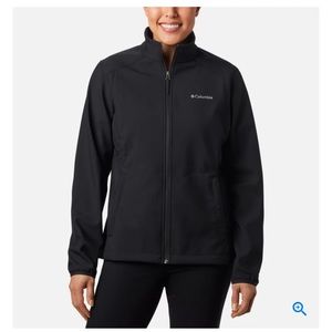 Columbia Soft-shell, fleece-lined women jacket, small